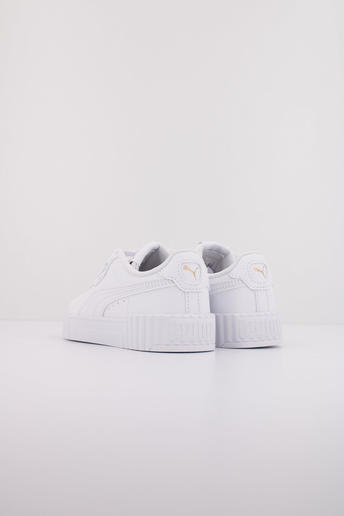 PUMA CARINA . PS en color BLANCO (4)