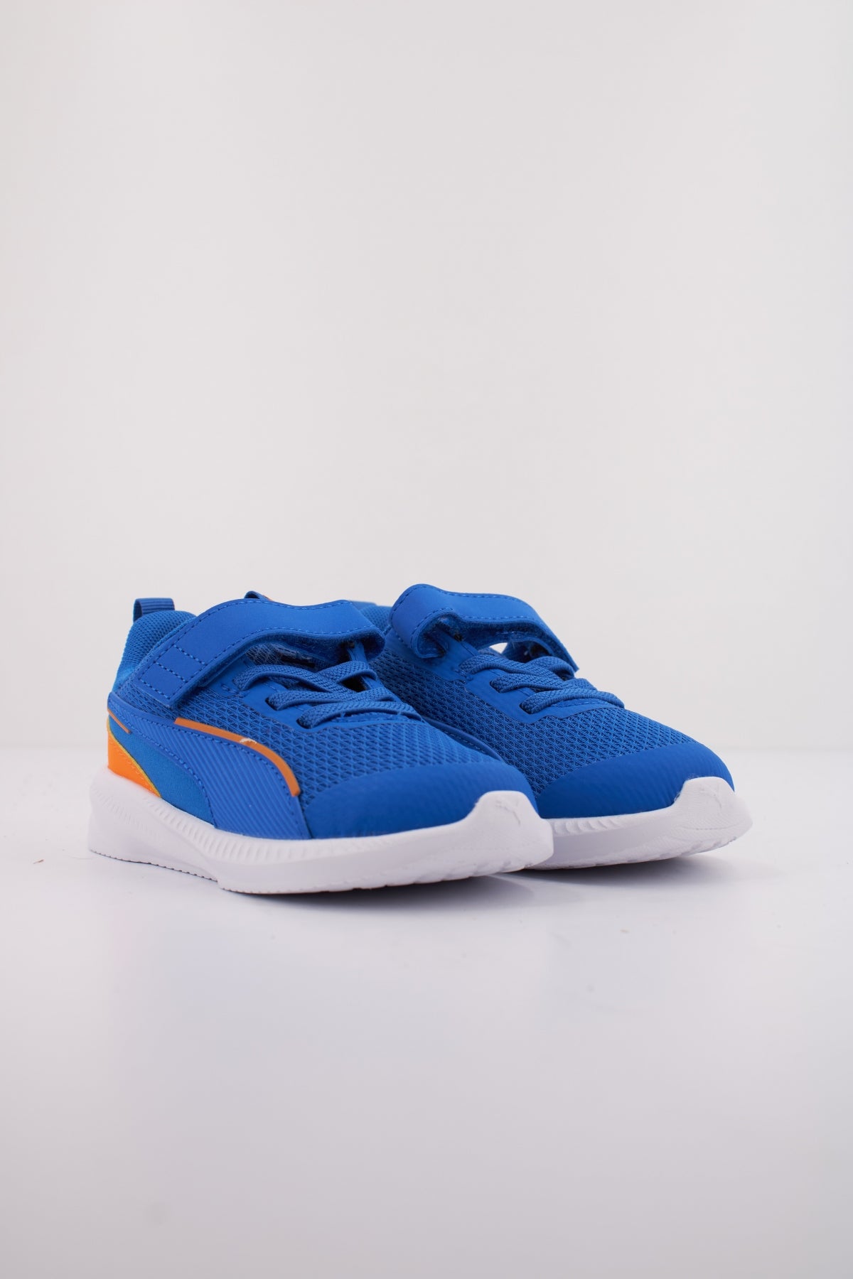 PUMA FLYER AC+ INF en color AZUL (2)