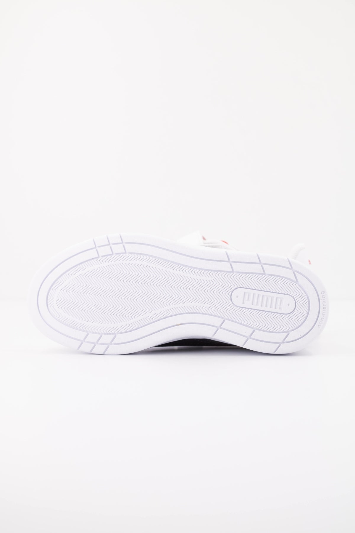 PUMA COURT CLASSIC CLEAN en color BLANCO (5)