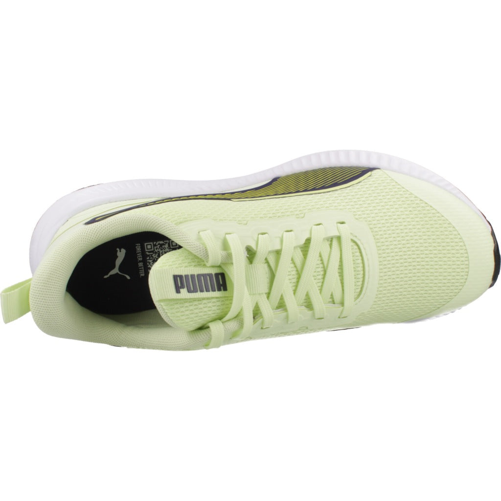 PUMA FLYER LITE JR en color VERDE (6)