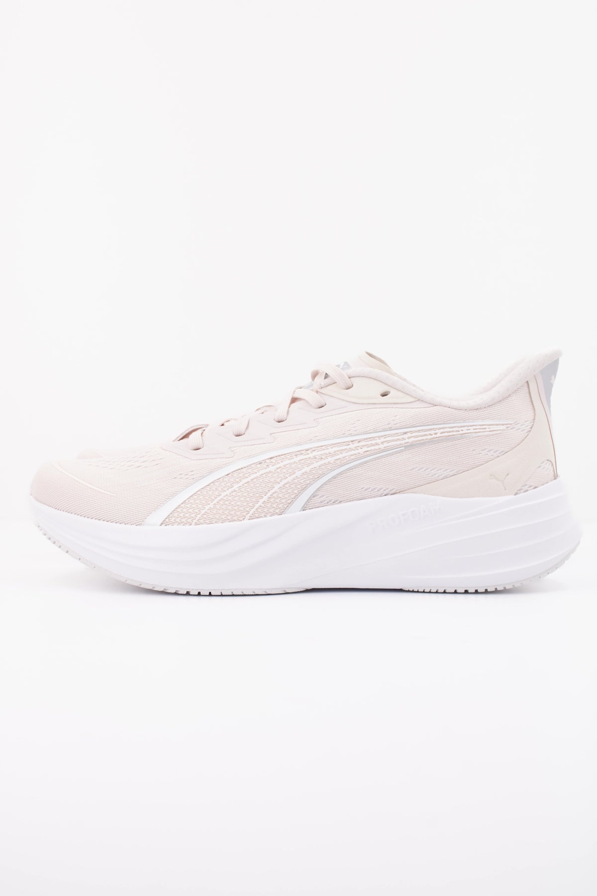 PUMA DARTER PRO en color ROSA (1)