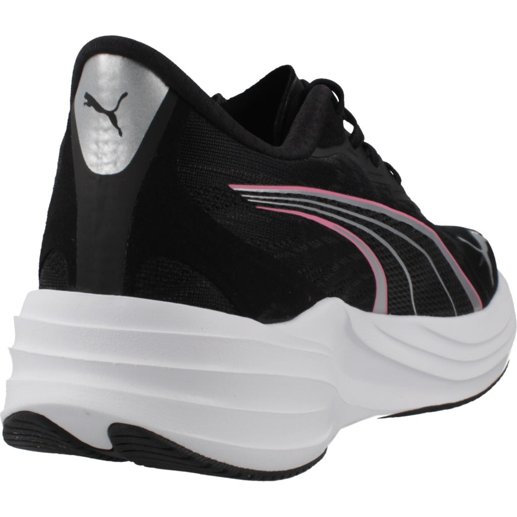 PUMA DARTER PRO en color NEGRO (3)