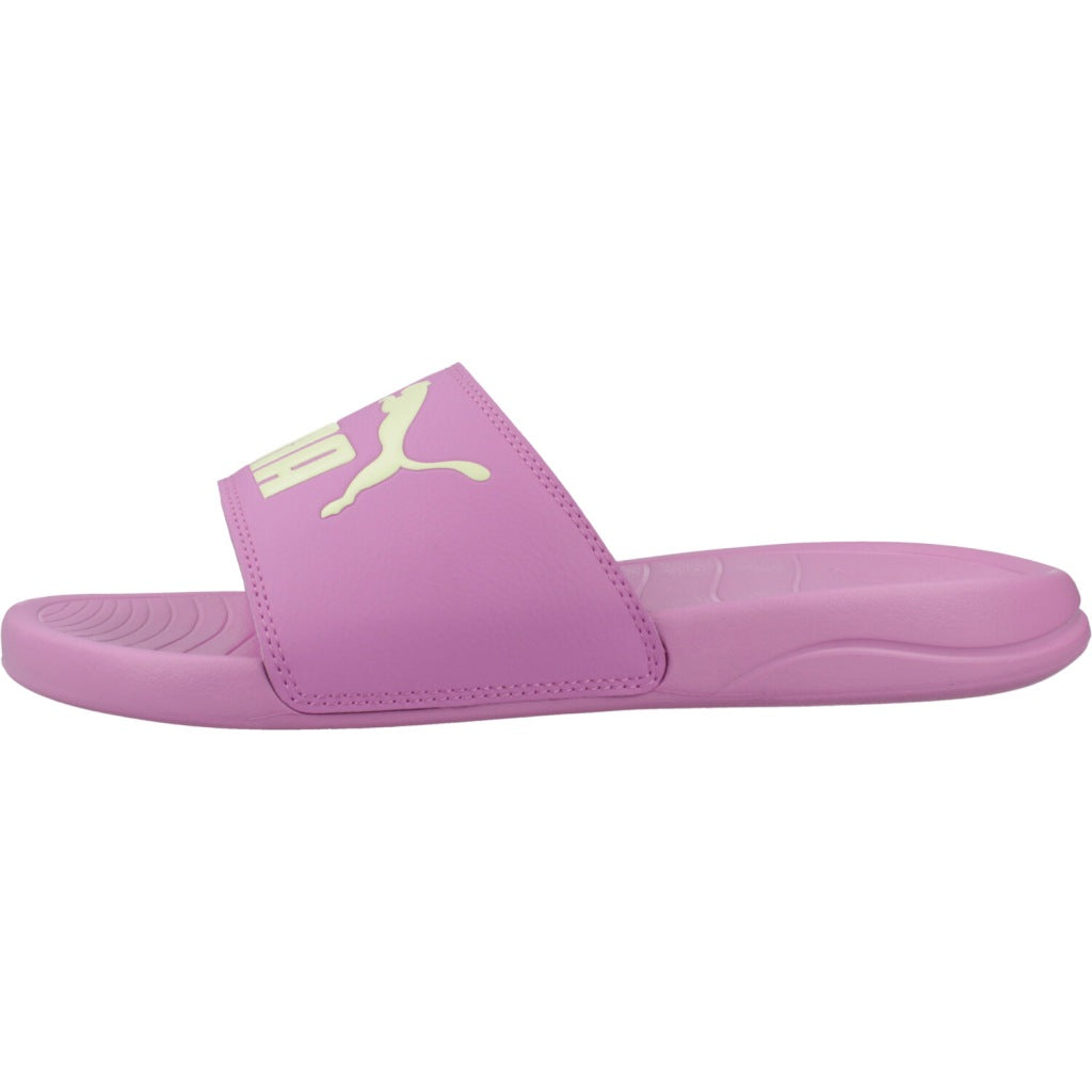 PUMA POPCAT en color ROSA (2)