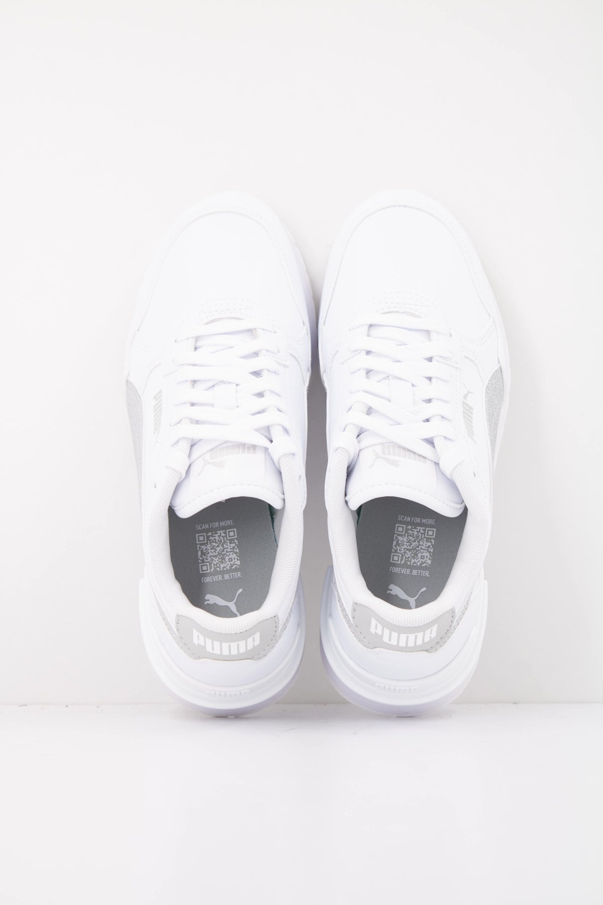 PUMA en color BLANCO (3)