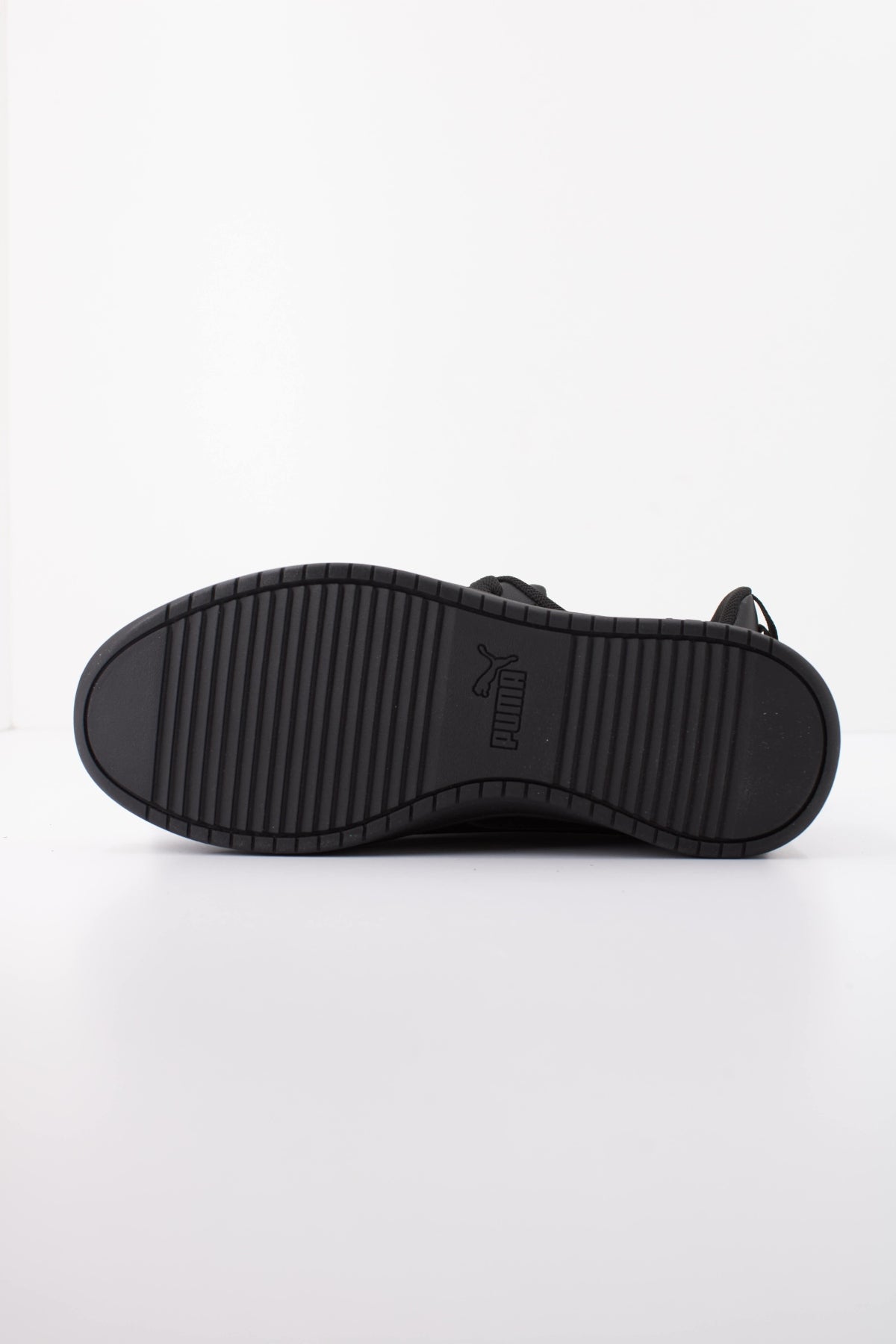 PUMA en color NEGRO (5)