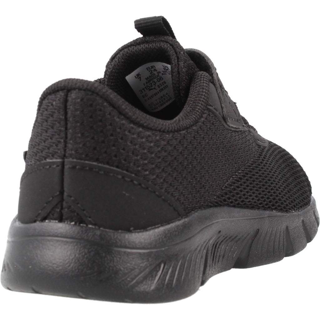 PUMA en color NEGRO (3)