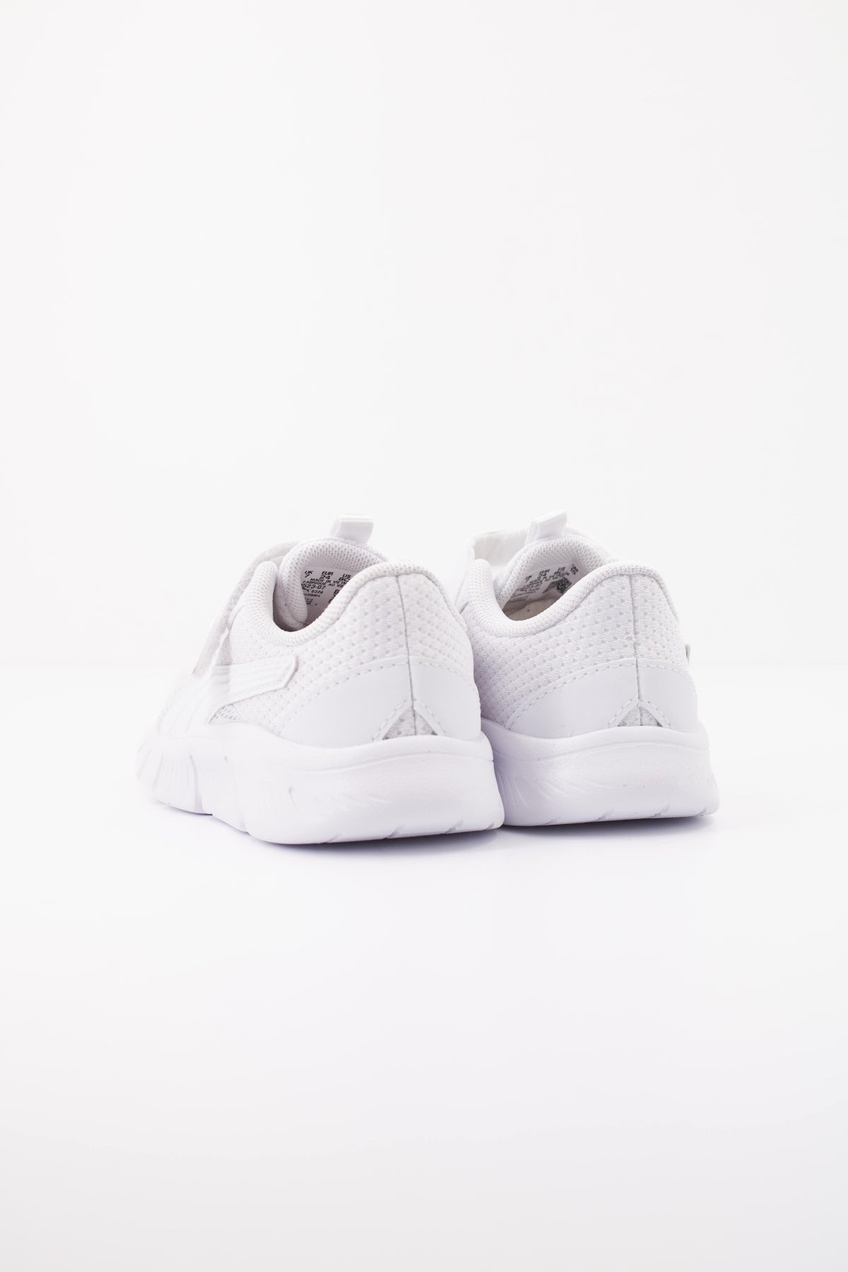 PUMA en color BLANCO (4)