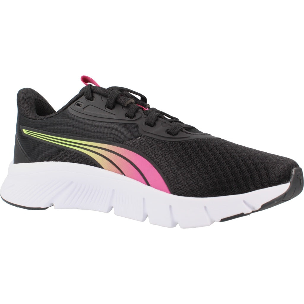 PUMA en color NEGRO (5)