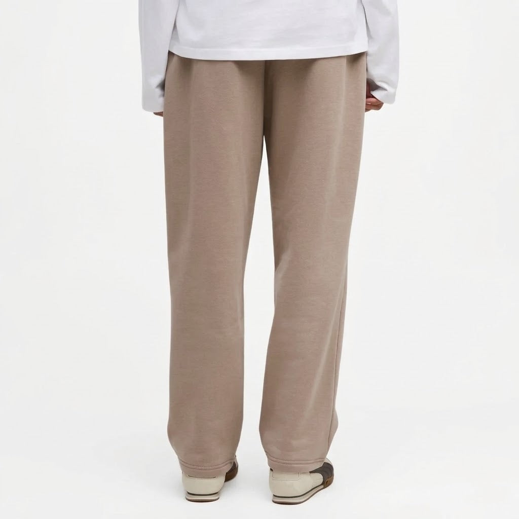PUMA COMFORT PANTS en color BEIS (5)