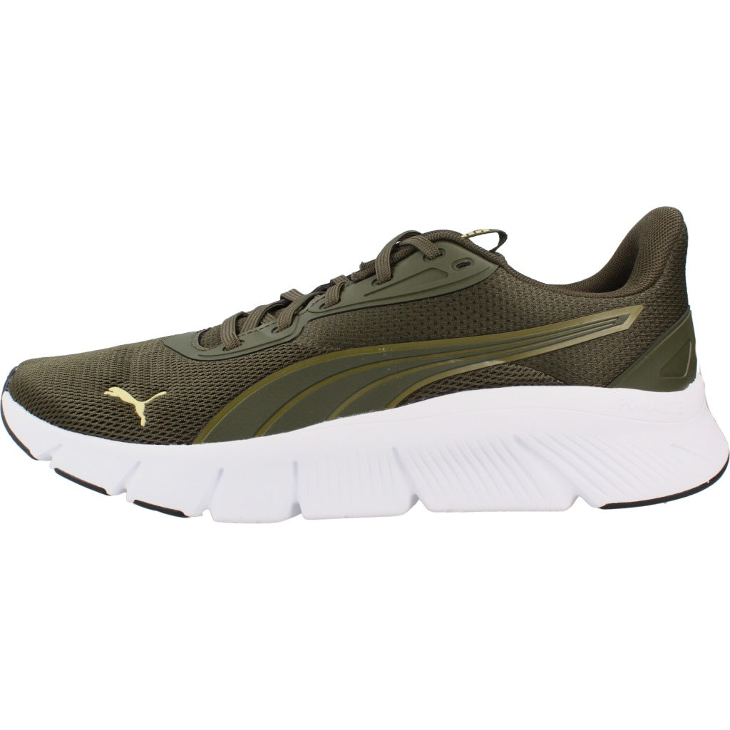 PUMA en color VERDE (2)