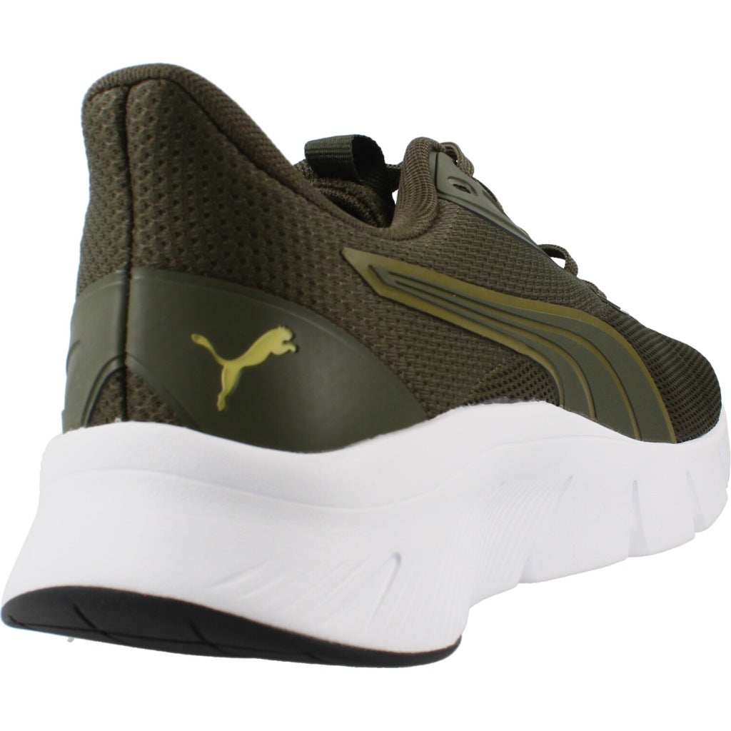 PUMA en color VERDE (3)