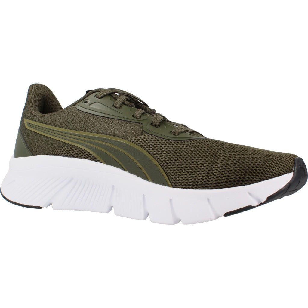 PUMA en color VERDE (5)
