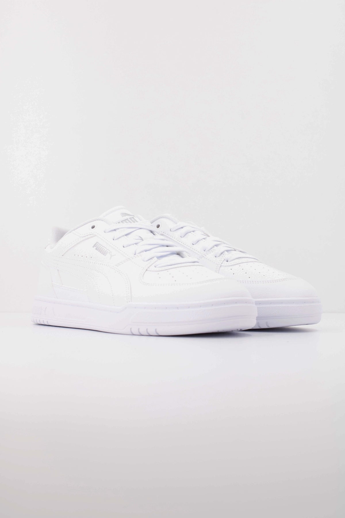 PUMA PUMA CAVEN III en color BLANCO (2)