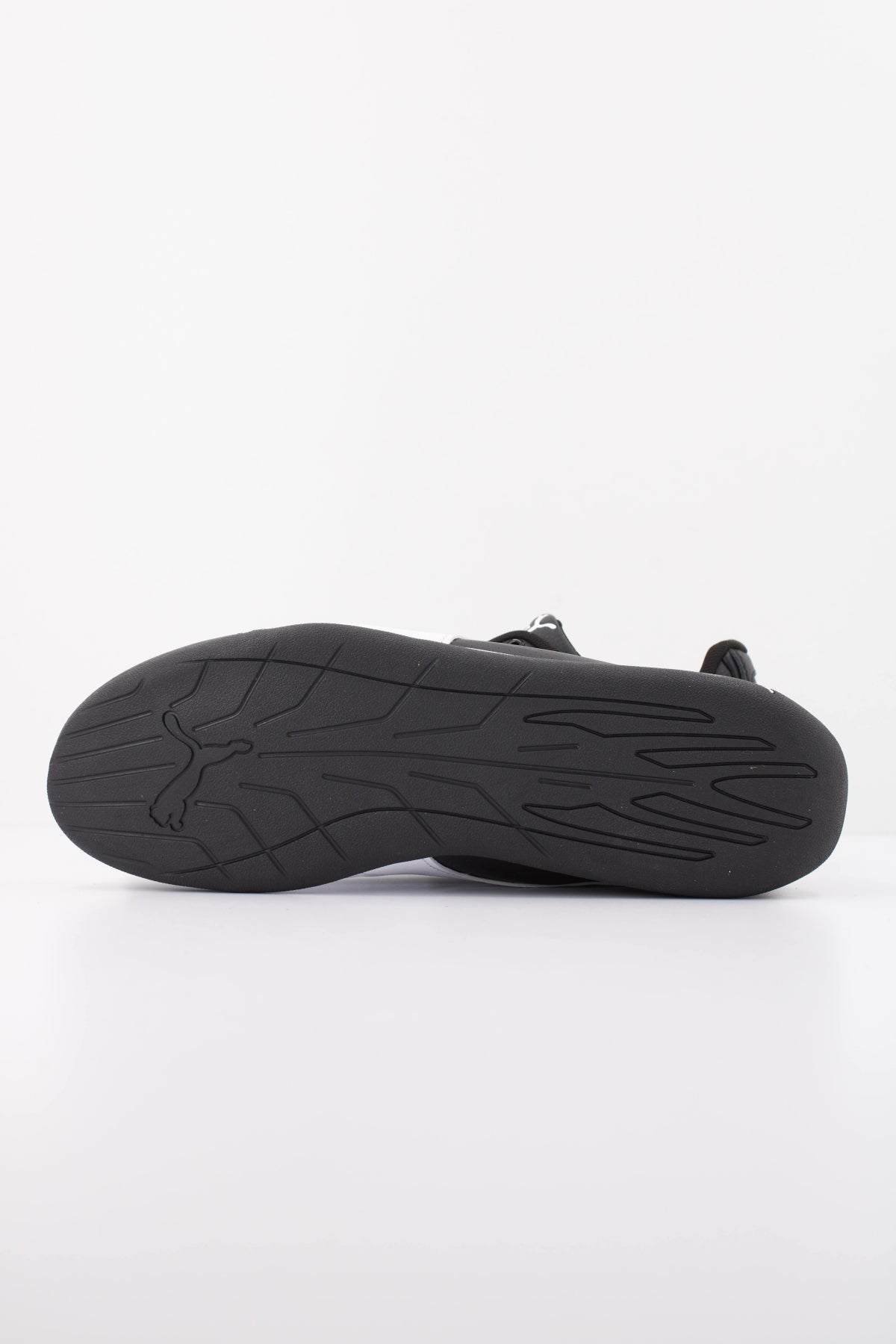 PUMA en color NEGRO (5)