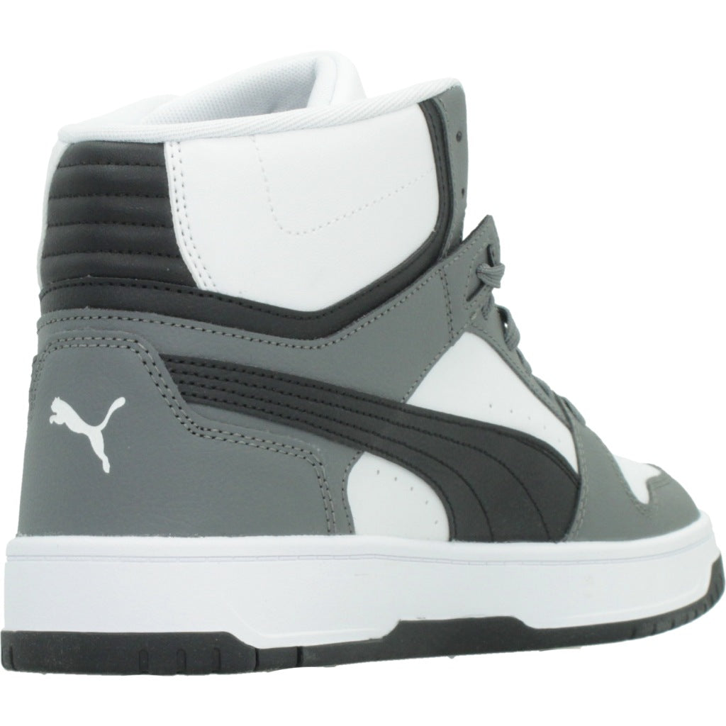 PUMA en color GRIS (3)
