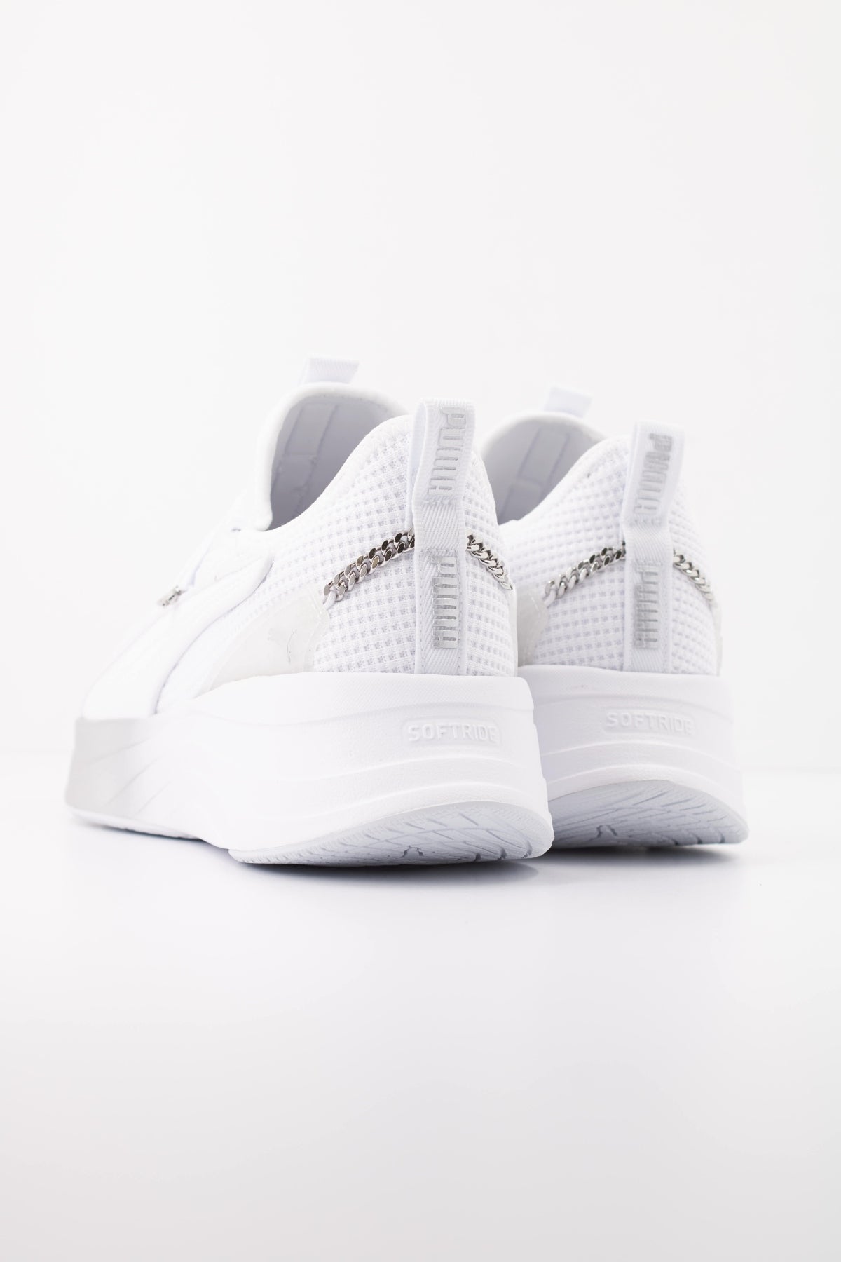 PUMA en color BLANCO (4)