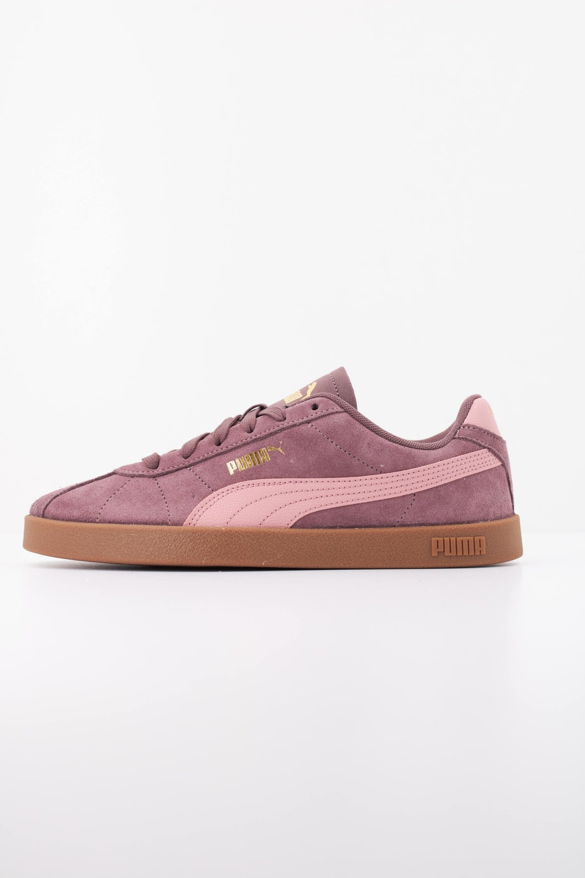 PUMA PUMA CLUB II en color VIOLETA (1)
