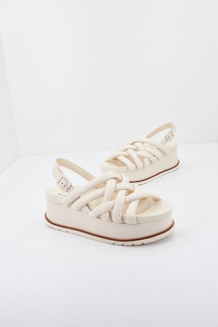 ELVIO ZANON EQX en color BEIS (3)