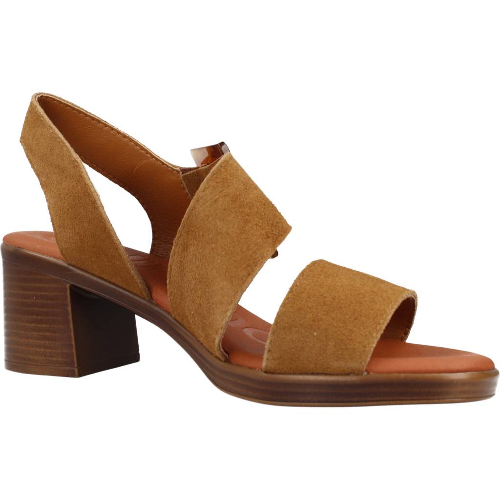 CHIKA NEW GOTICA en color MARRON (5)