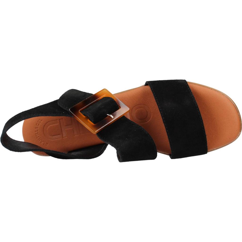 CHIKA NEW GOTICA en color NEGRO (7)