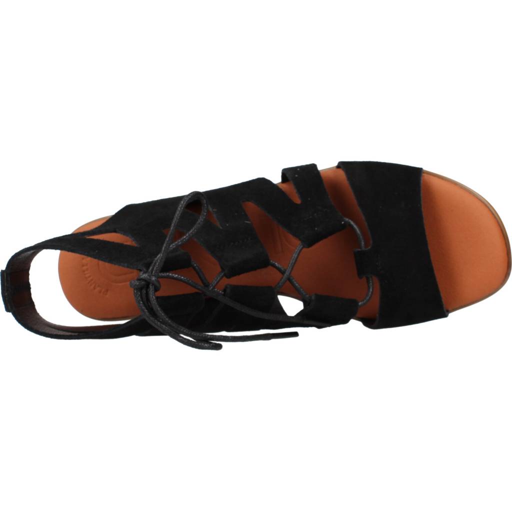 CHIKA NEW GOTICA en color NEGRO (7)