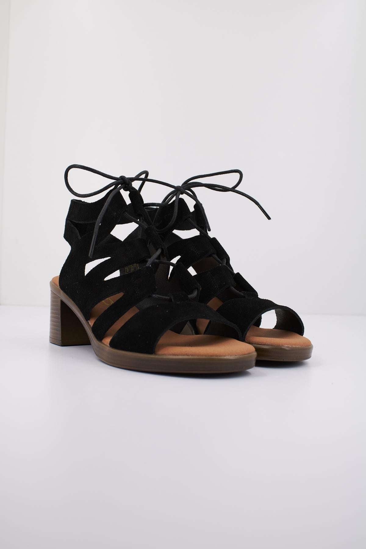 CHIKA NEW GOTICA en color NEGRO (2)