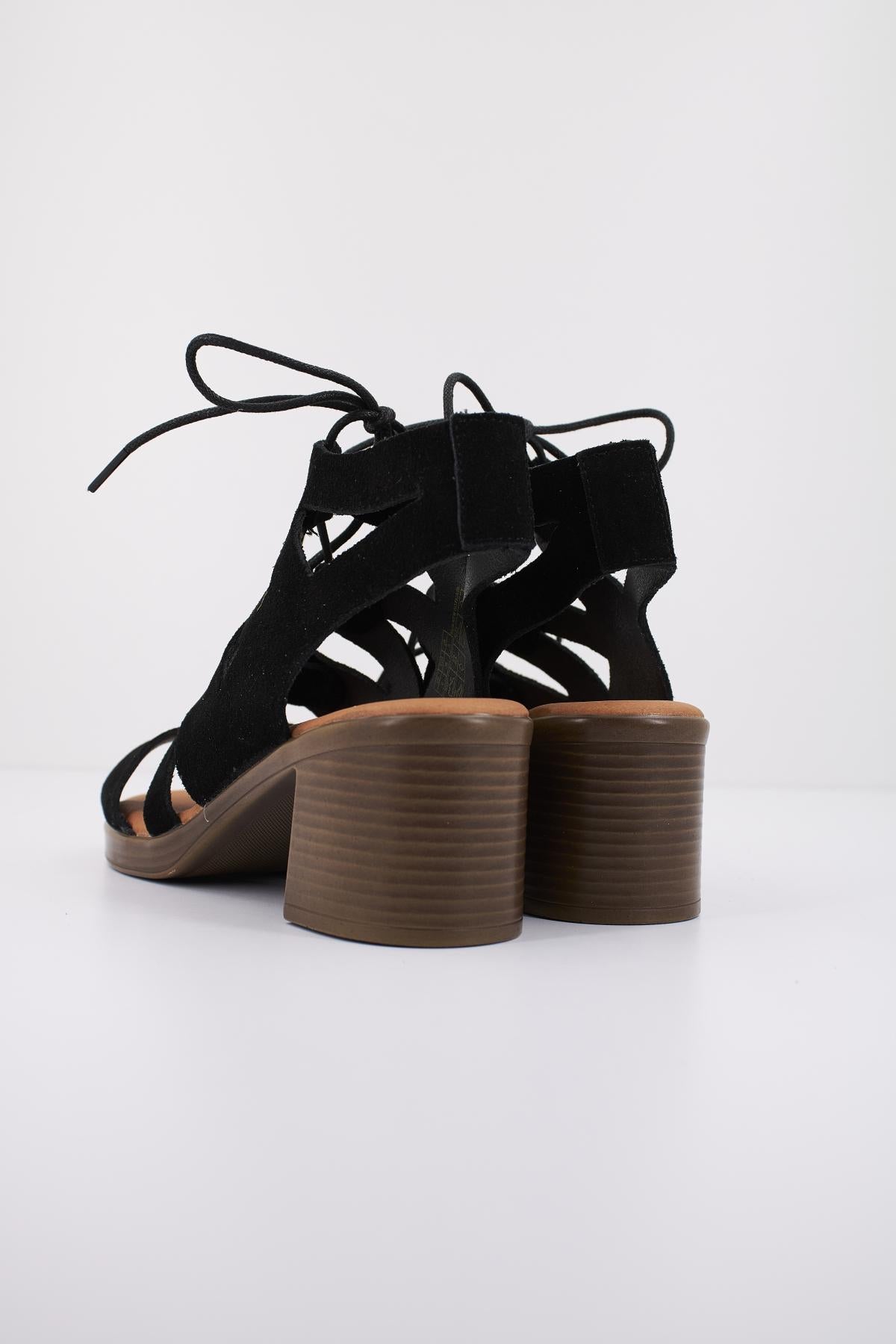 CHIKA NEW GOTICA en color NEGRO (3)