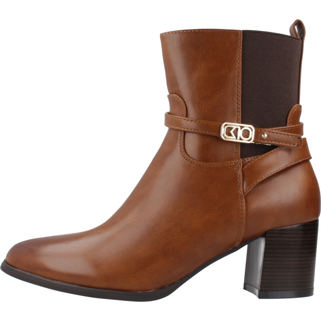 CHIKA CAYETANA en color MARRON (2)