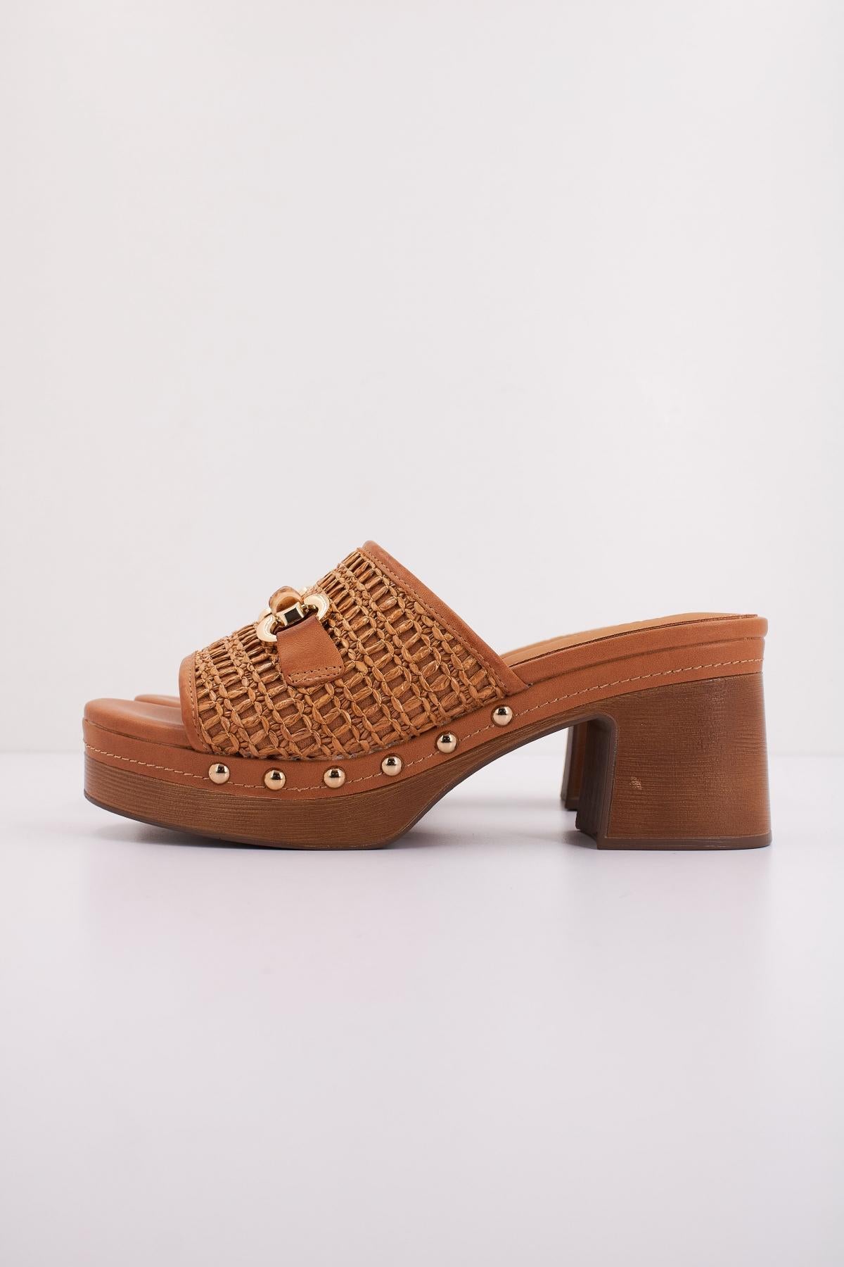 CARMELA C en color MARRON CLARO (1)