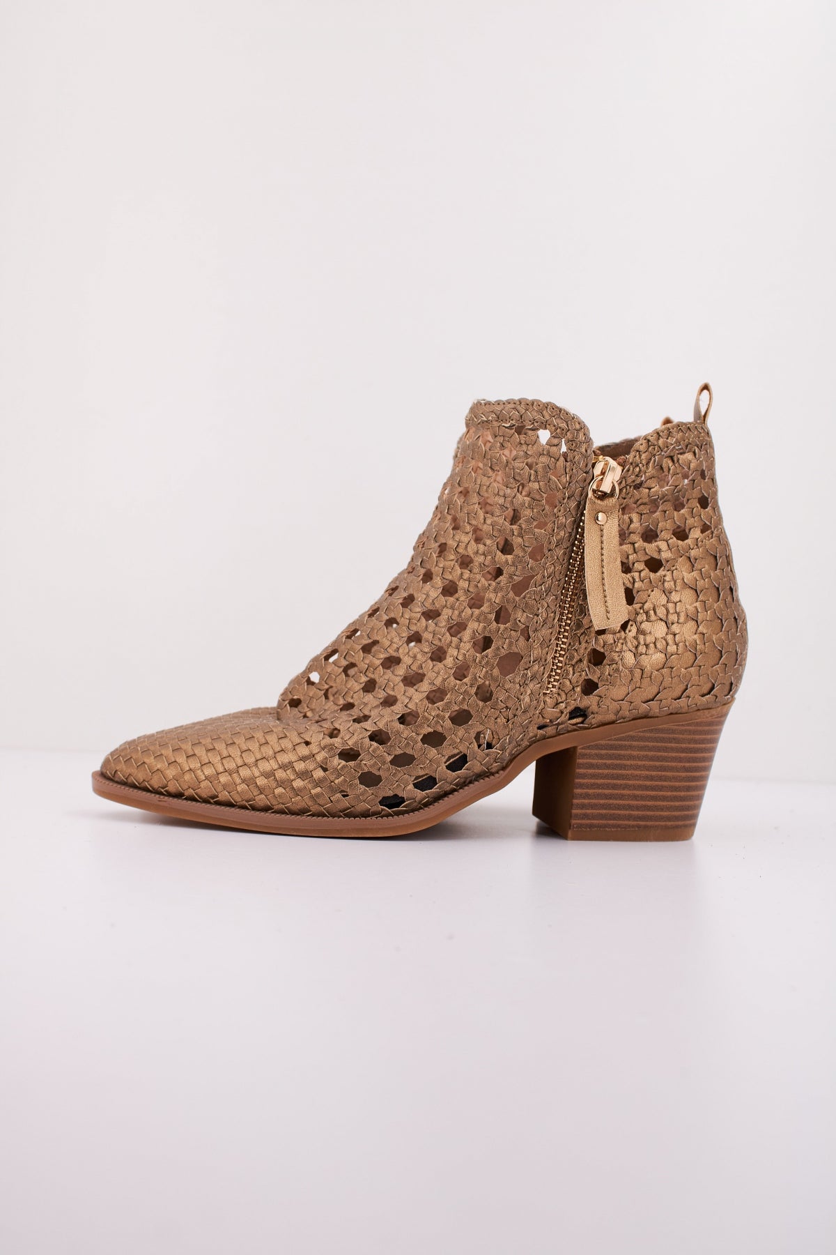 CARMELA C en color BRONCE (1)