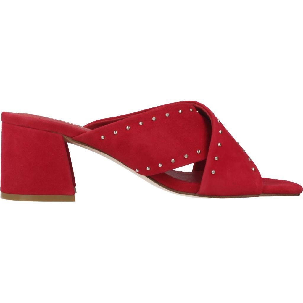 CARMELA SANDALIA TIRAS CRUZADAS en color ROJO (4)