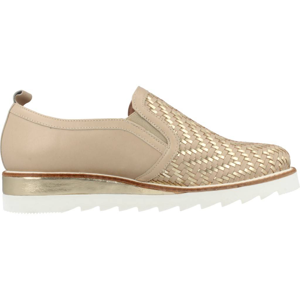 VITTI LOVE en color MARRON CLARO (4)