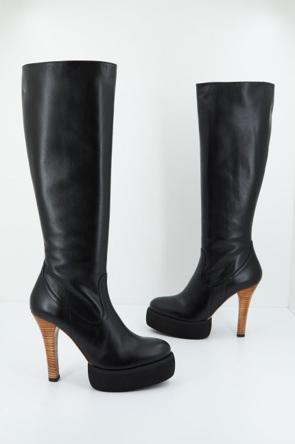 PALOMA BARCELO HELLA TAYSON en color NEGRO (1)