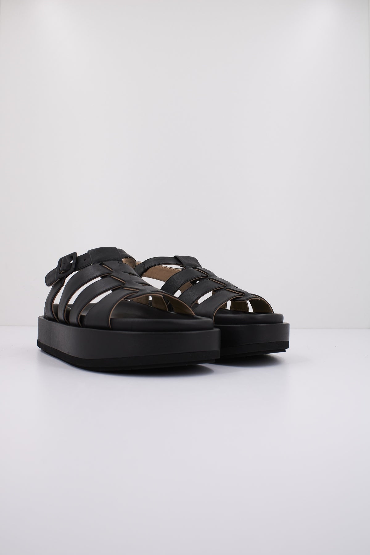 PALOMA BARCELO MAE en color NEGRO (2)