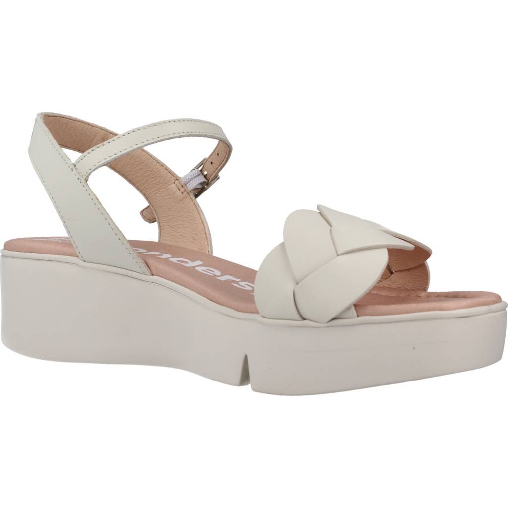WONDERS B en color BLANCO (5)