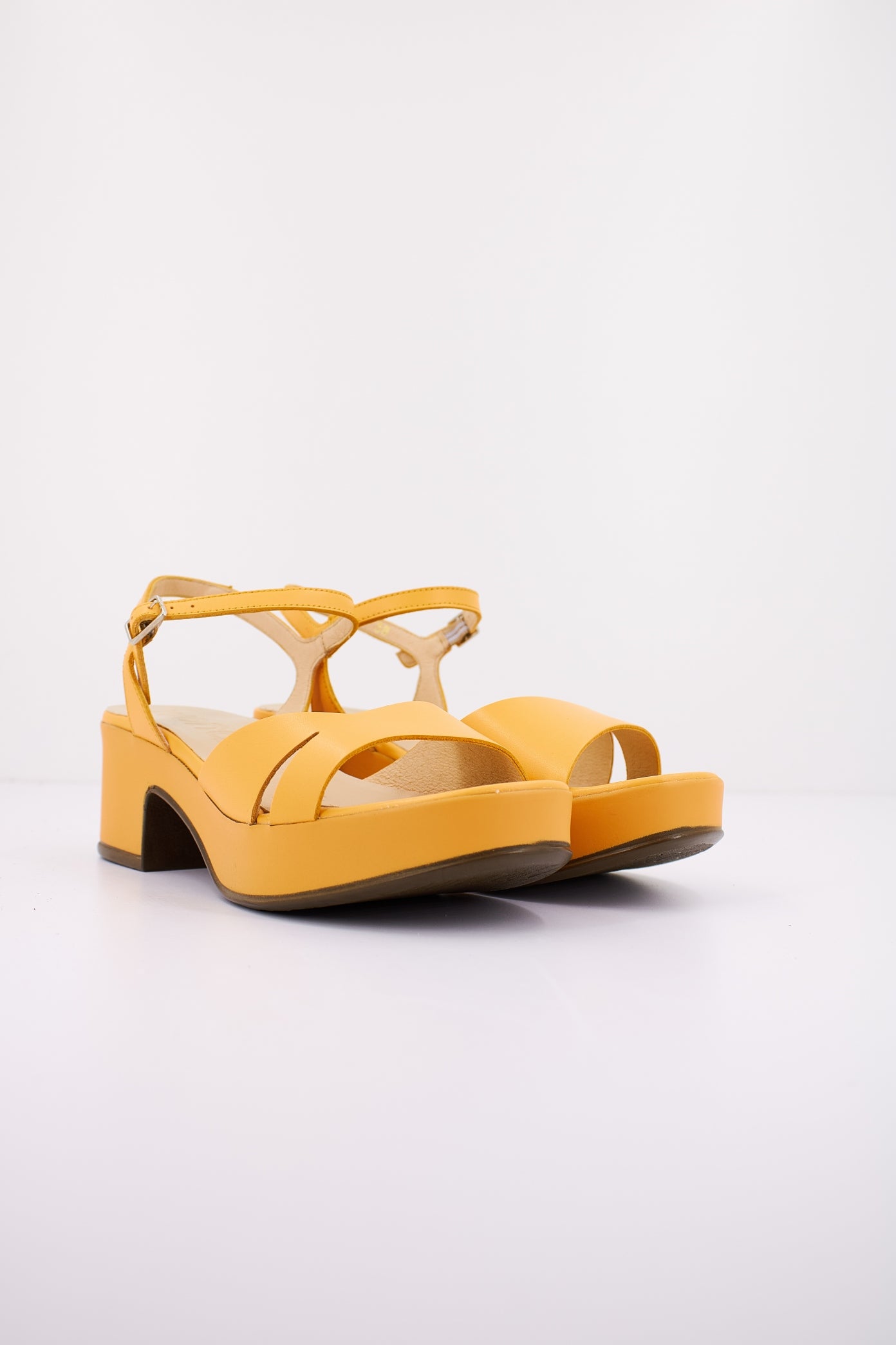 WONDERS DP P en color NARANJA (2)