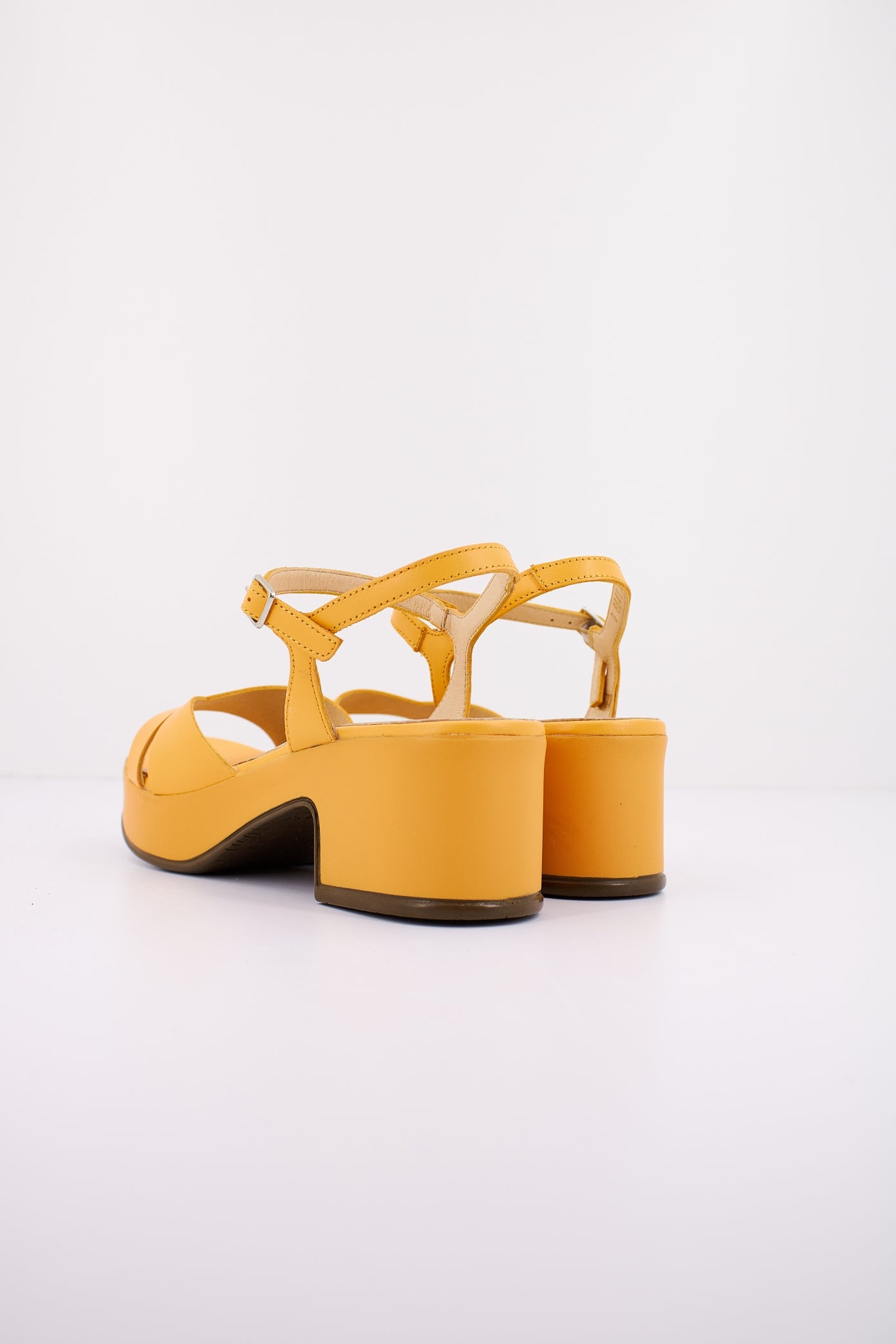 WONDERS DP P en color NARANJA (3)