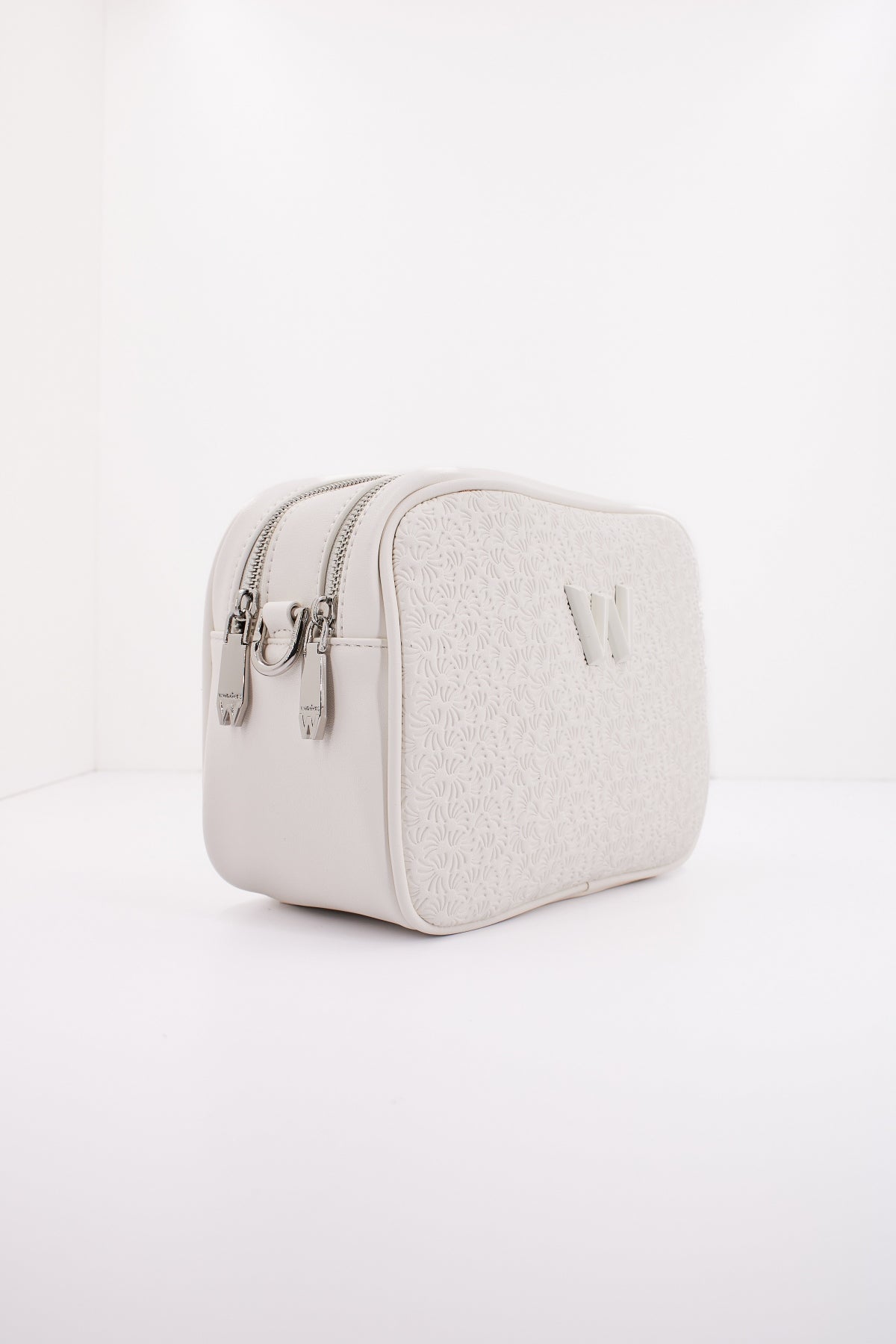 WONDERS WB en color BLANCO (2)