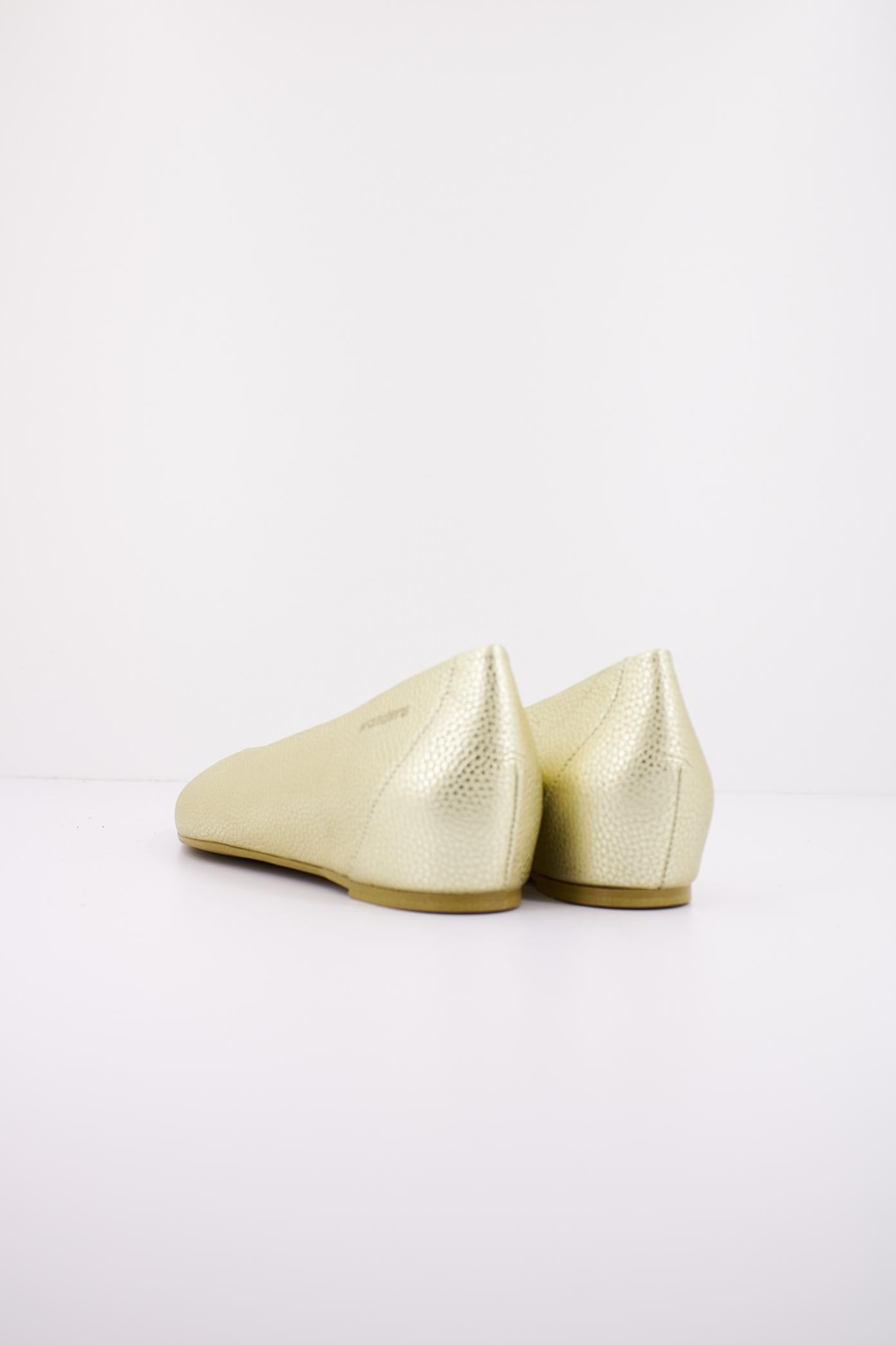 WONDERS A en color ORO (3)