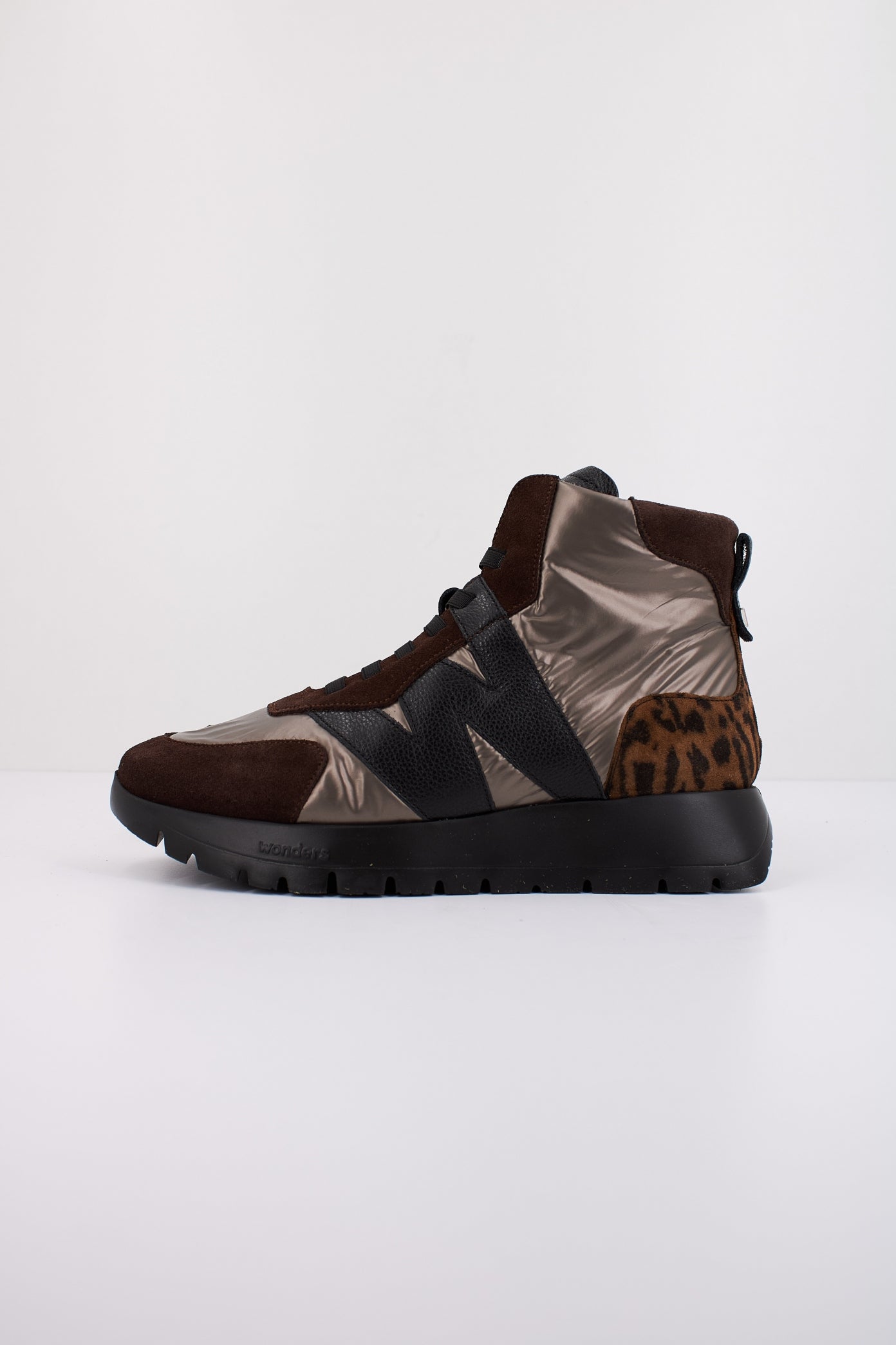WONDERS A en color ANIMAL PRINT (1)