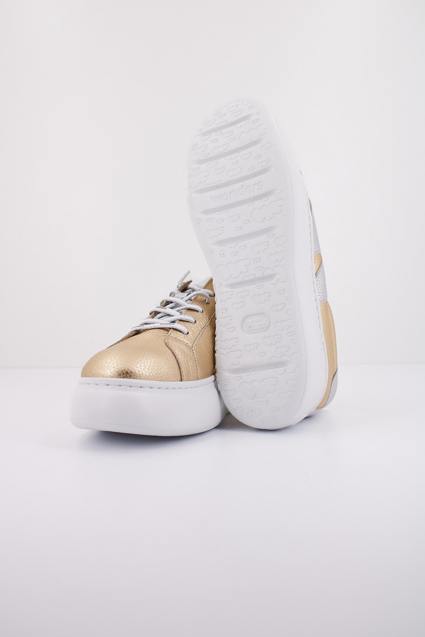 WONDERS MAX en color ORO (5)