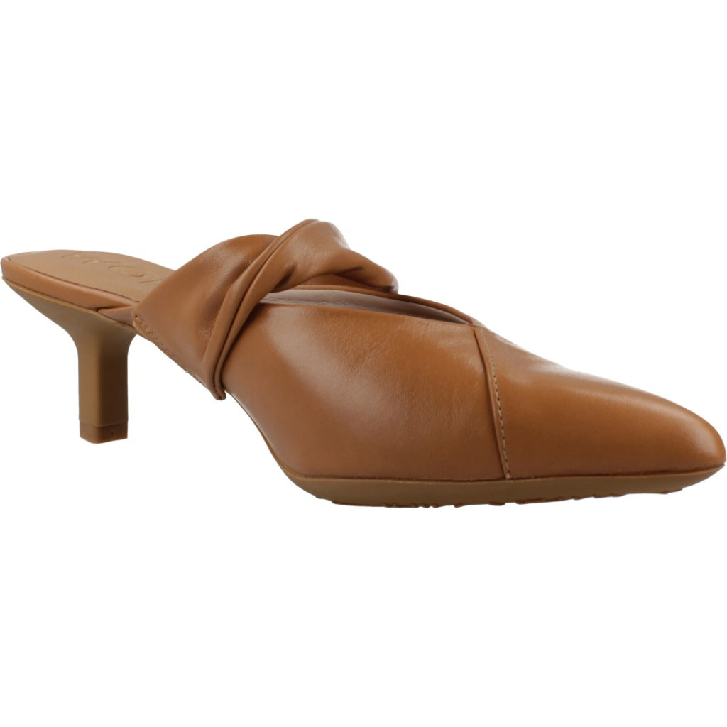 WONDERS G en color MARRON (5)