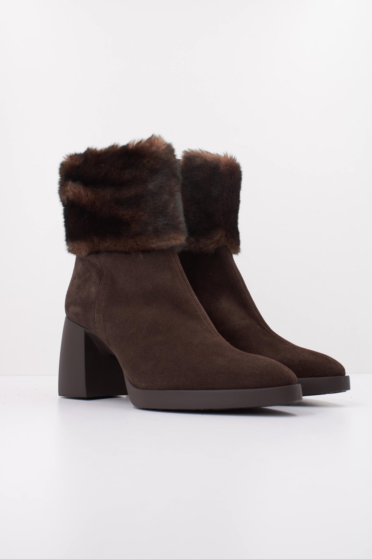 WONDERS L CHARME YUBA en color MARRON (2)