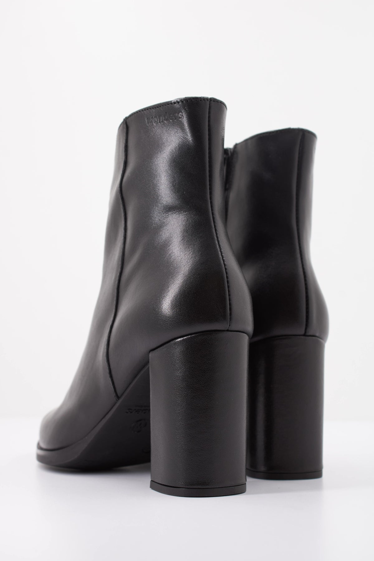 WONDERS M BOTIN VELVET en color NEGRO (4)