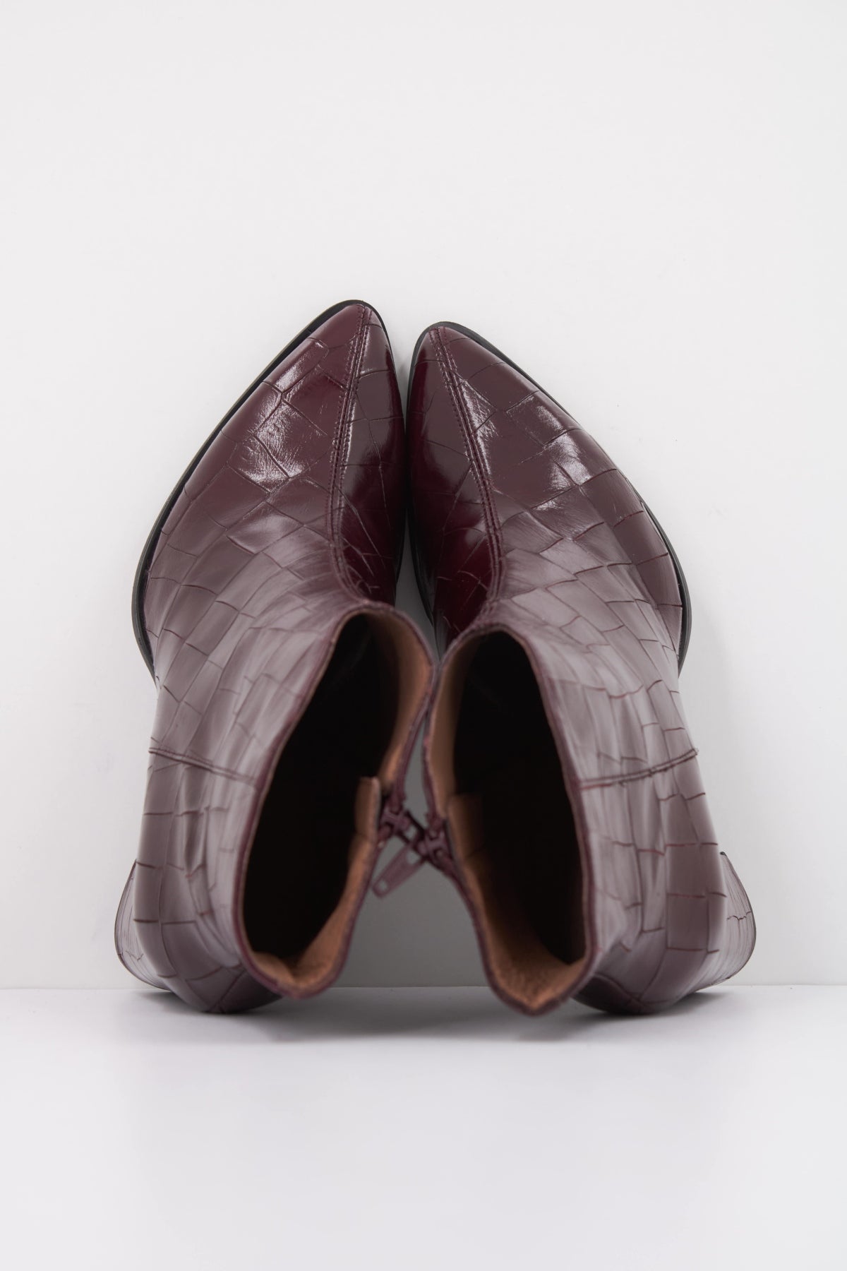 WONDERS M BOTIN VELVET en color BURDEOS (3)
