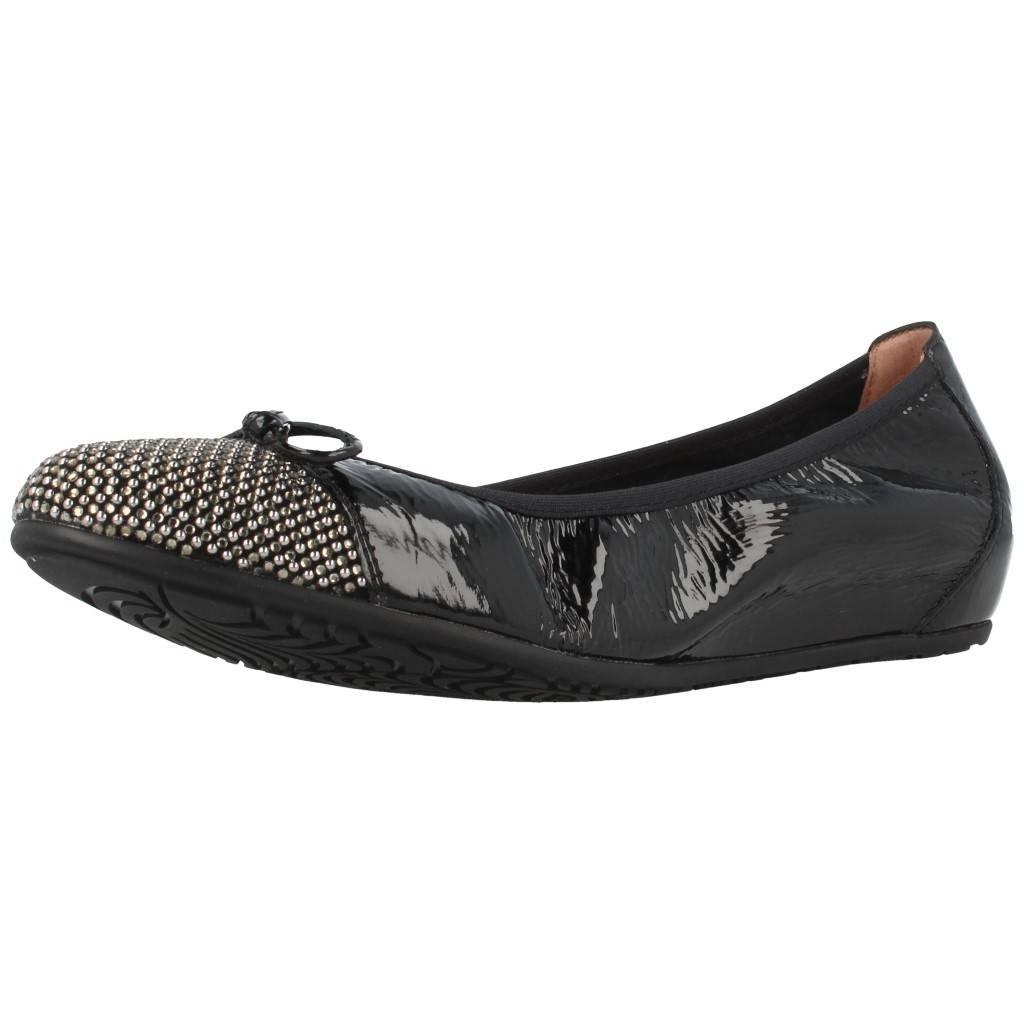 WONDERS A en color NEGRO (1)