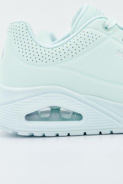 SKECHERS UNO-FROSTY KICKS en color VERDE (4)