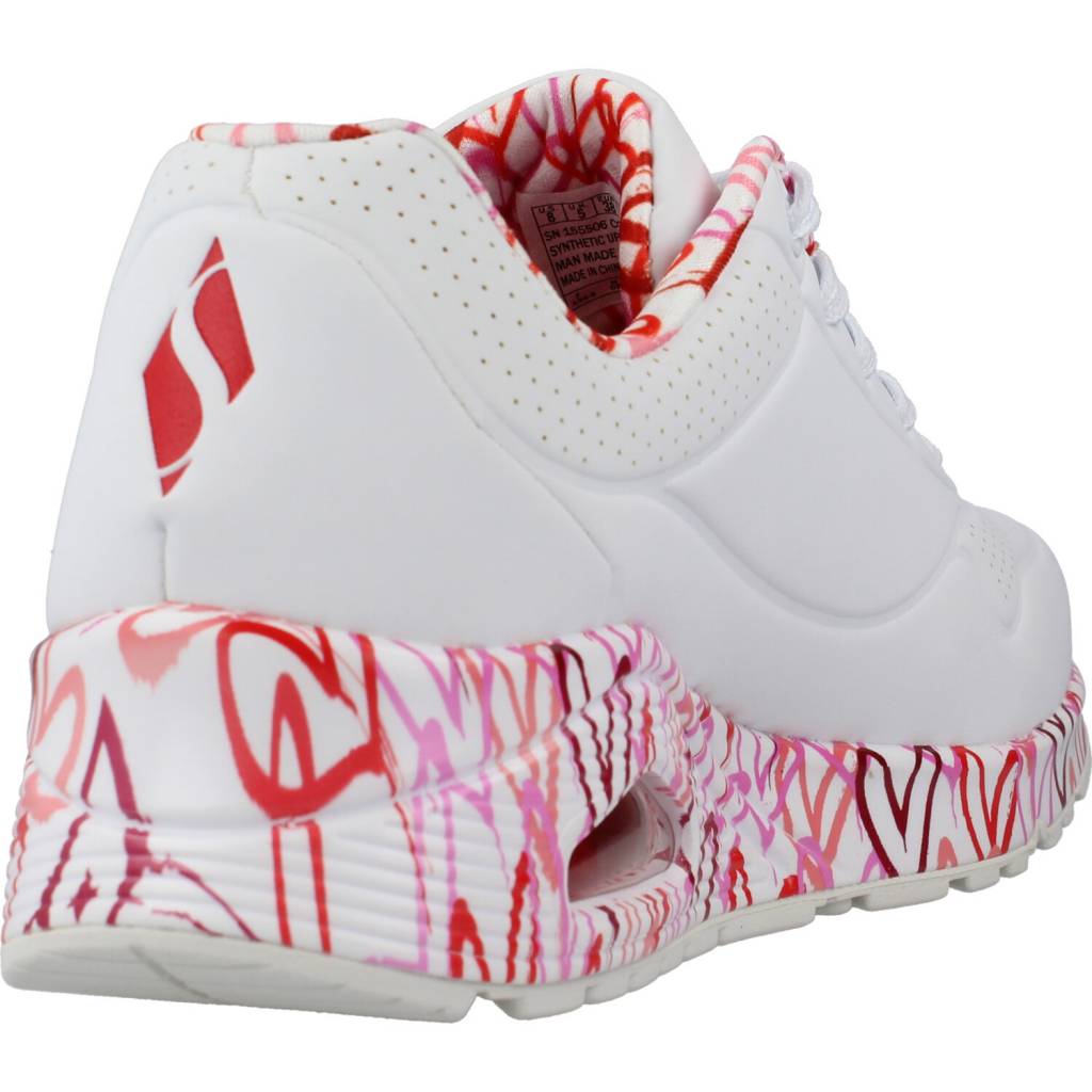 SKECHERS UNO - LOVING LOVE en color BLANCO (3)