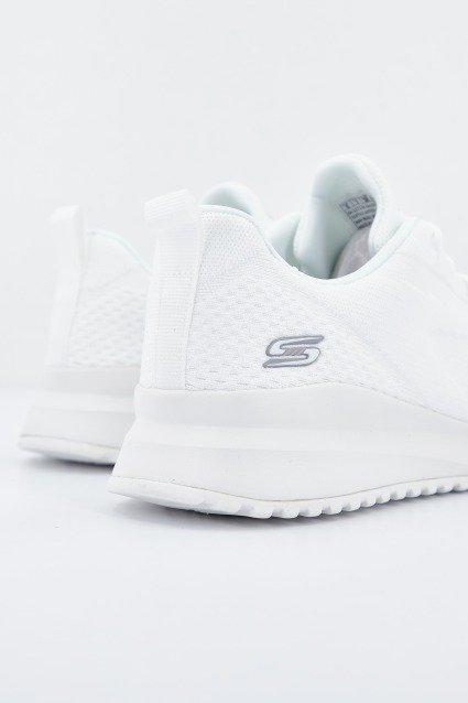 SKECHERS BOBS SQUAD COLOR SWATCH en color BLANCO (3)