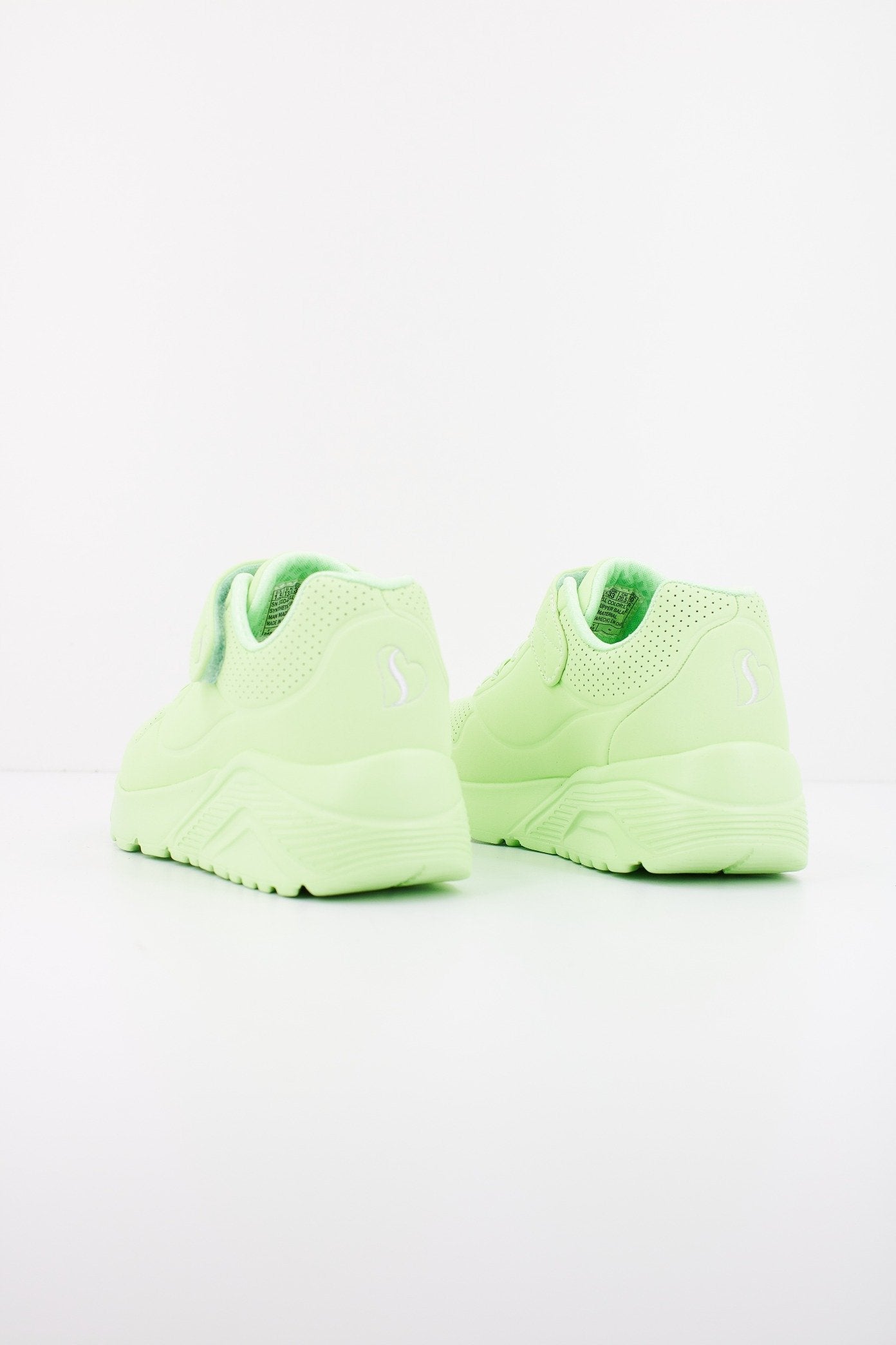 SKECHERS UNO LITE en color VERDE (3)